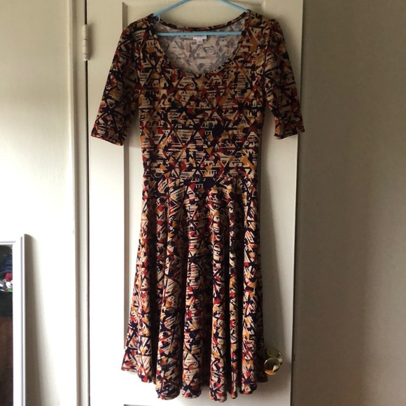Lularoe Nicole - Picture 1 of 2